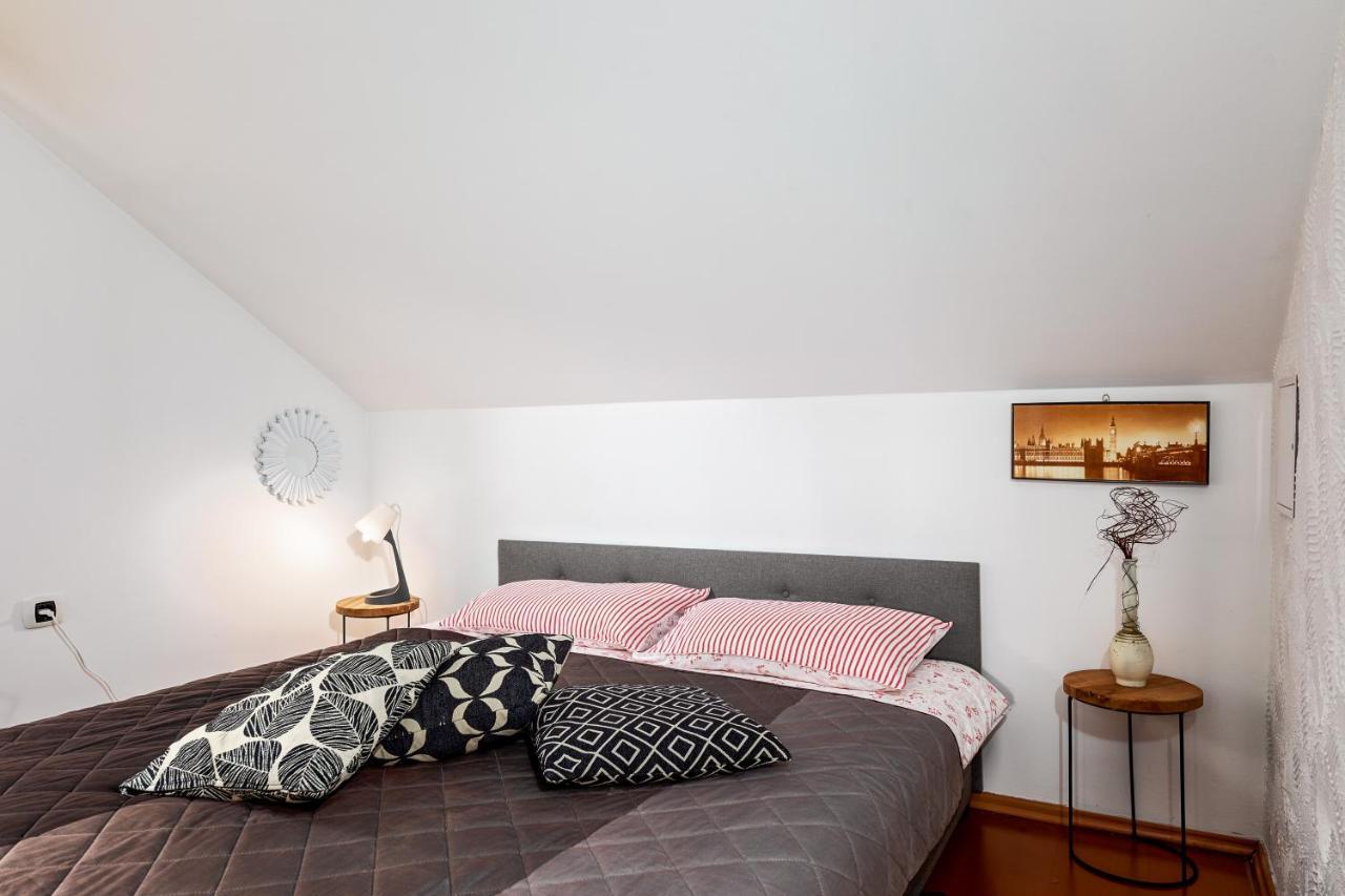 Studio Apartman Pavletic Apartment Slunj Exterior photo